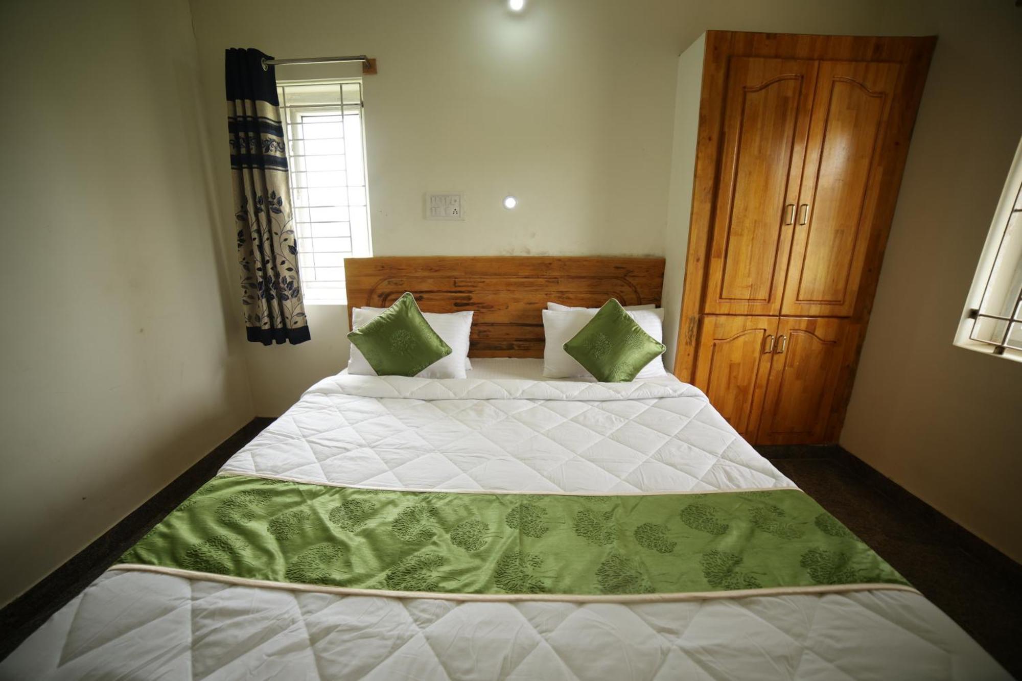 Naksha Tree Hotels - Yelagiri Bagian luar foto