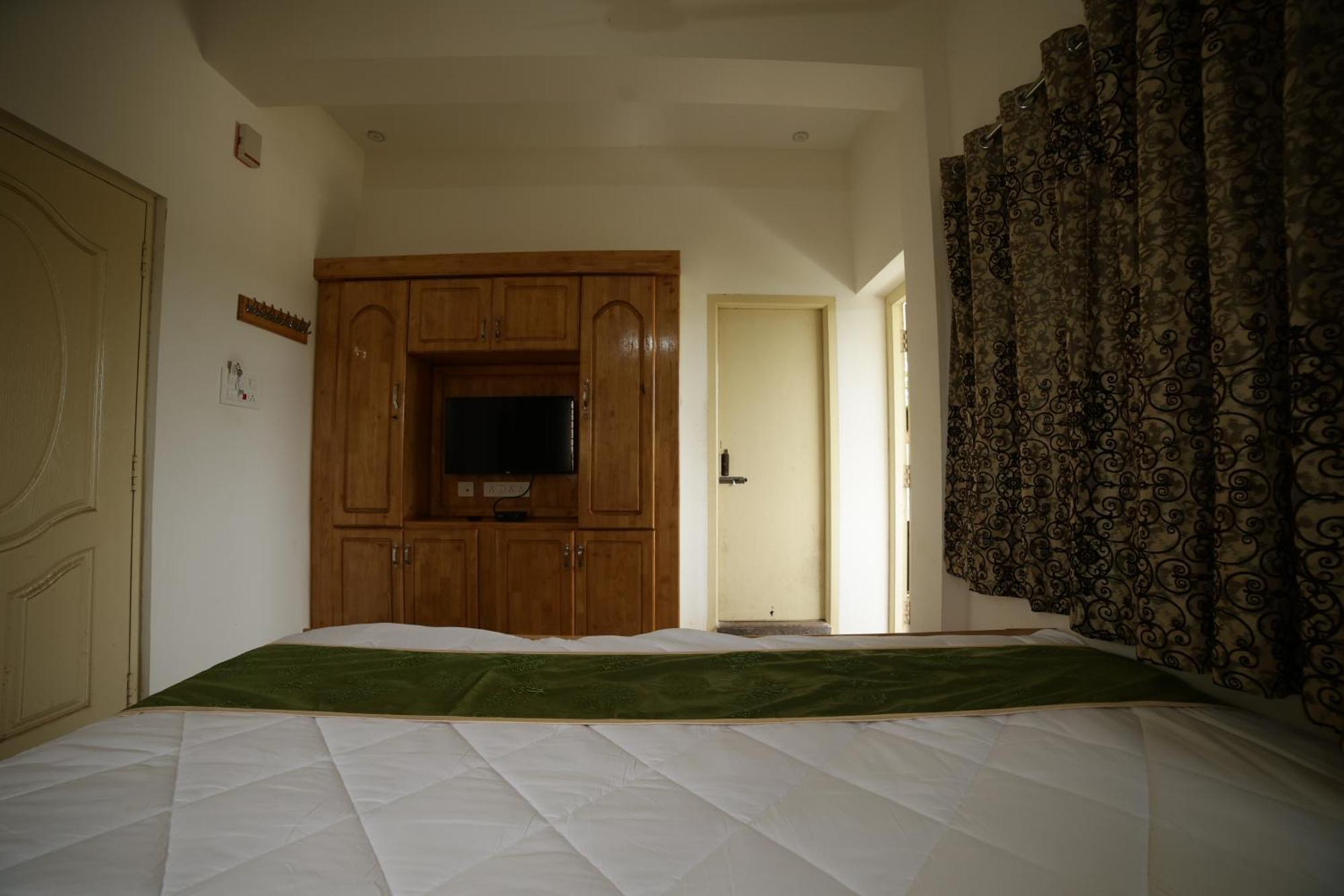 Naksha Tree Hotels - Yelagiri Bagian luar foto