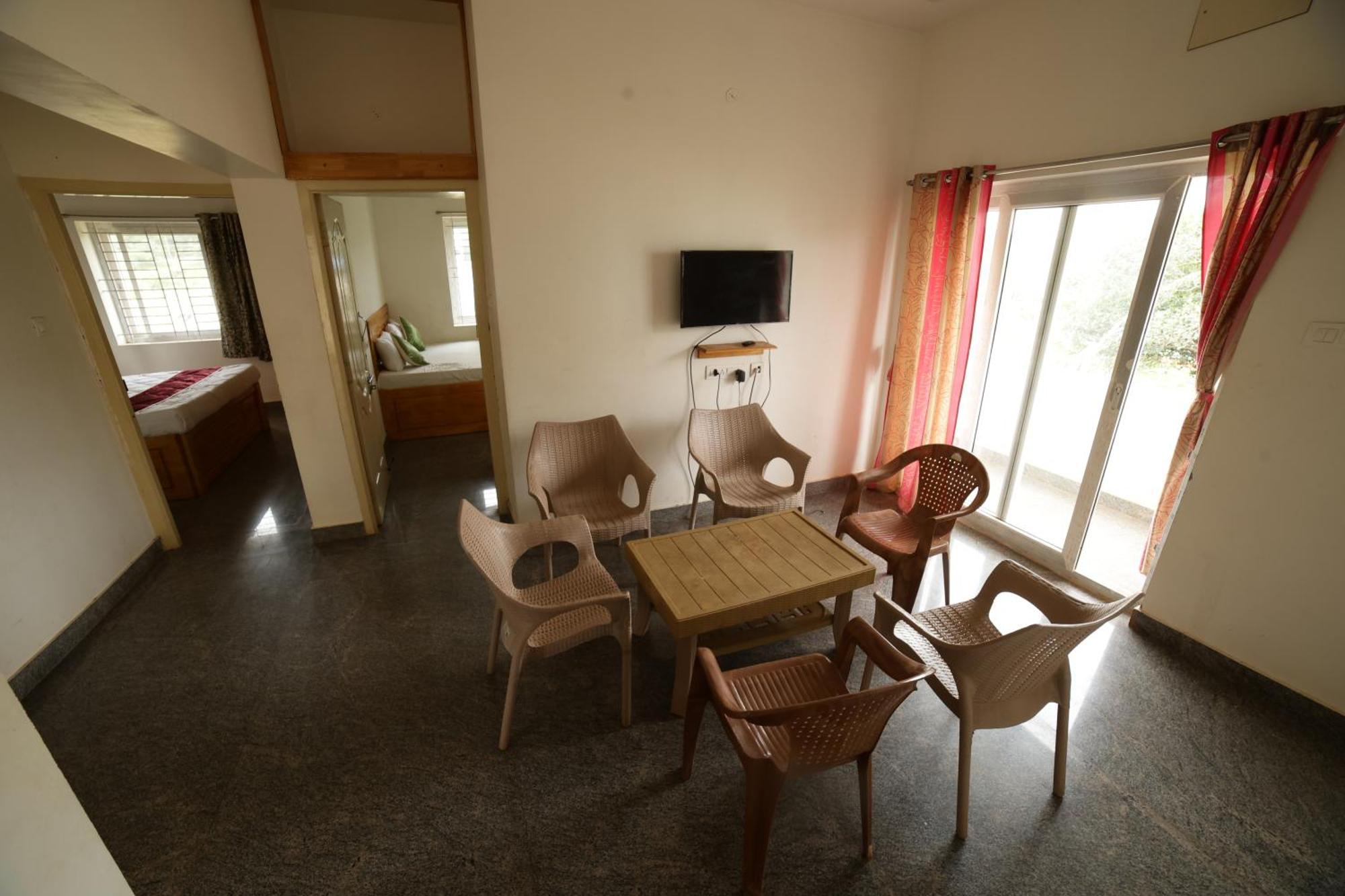 Naksha Tree Hotels - Yelagiri Bagian luar foto