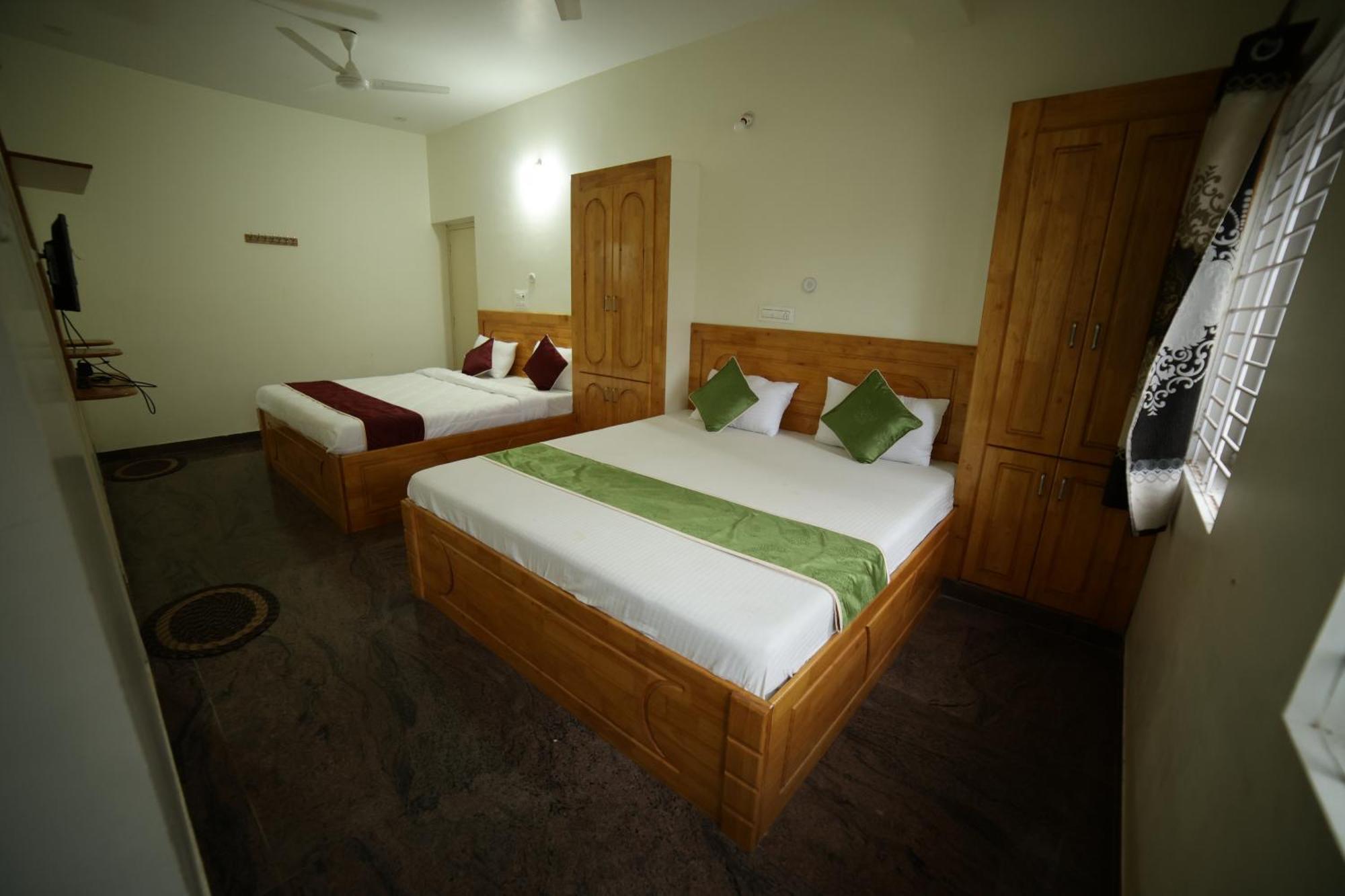 Naksha Tree Hotels - Yelagiri Bagian luar foto