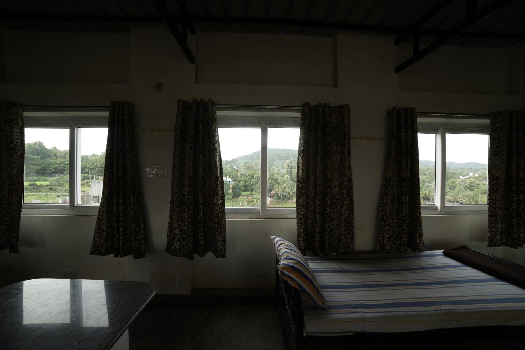 Naksha Tree Hotels - Yelagiri Bagian luar foto